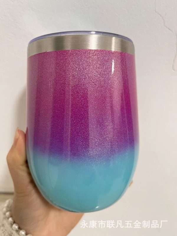 U-shaped egg cup