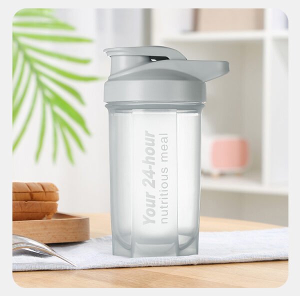 Shake milkshake cup