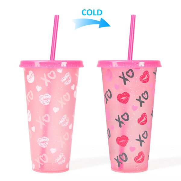 Color changing plastic cup