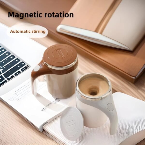 Automatic mixing cup